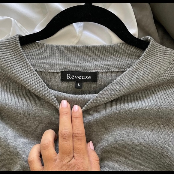 Gray long sleeve mesh top - Picture 6 of 6